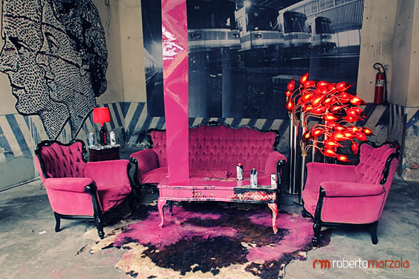 Cross processing 004 - Fucsia living room